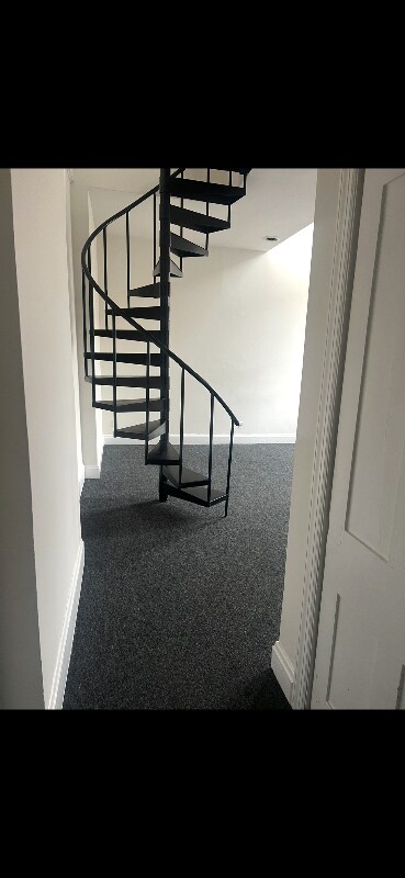 11 S 2nd St unit 6, Bangor, PA 18013 - photo 3