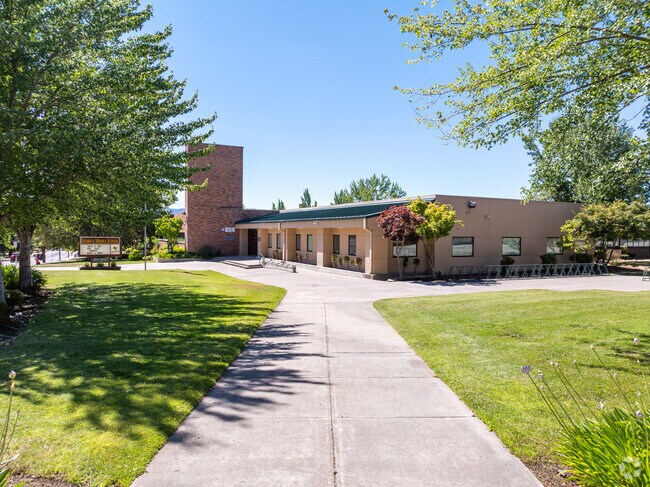 Hedrick Middle School