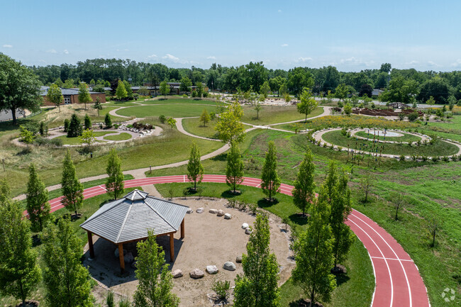The courses at Colene Hoose Elementary School encourage critical thinking and creativity.