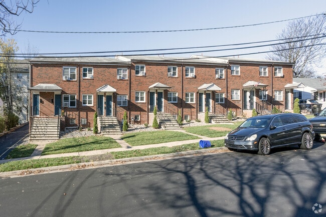 227 S 7th Ave, Highland Park, NJ 08904 - photo 3