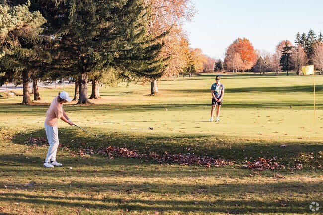 Chautauqua Golf Club has two 18-hole courses for amateurs and experienced players.