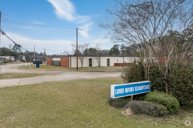 Leslie Moore Elementary is renowned for its commitment to academic excellence and innovative teaching methods.