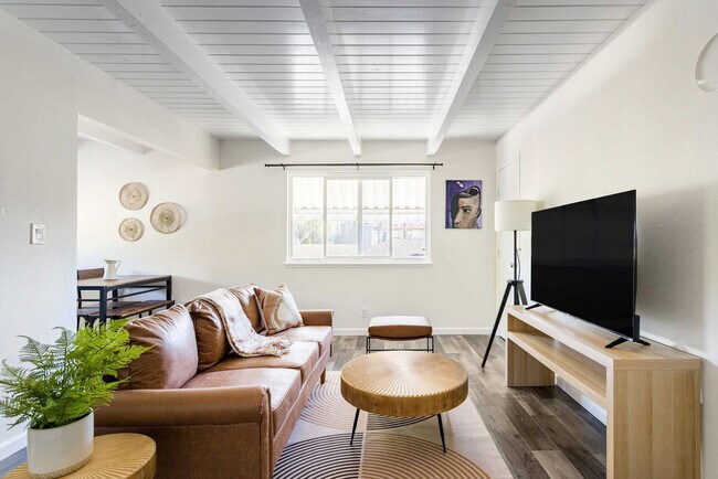 2312 Bonar St unit ID1310766P, Berkeley, CA 94702 - photo 5