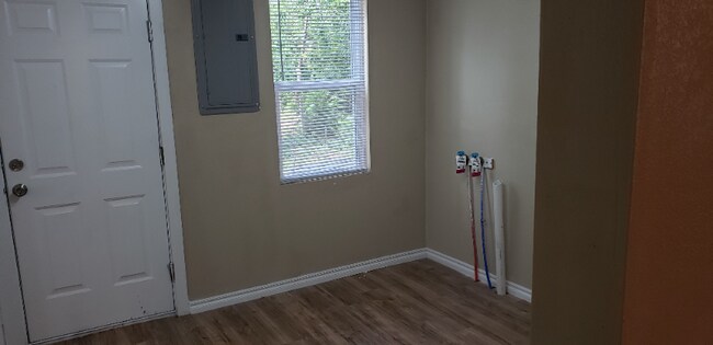 1304 W Walnut Ave, Duncan, OK 73533 - photo 5