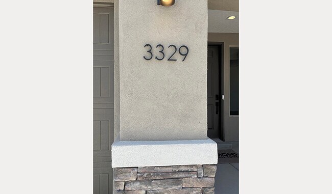 3329 Wolf Tail Loop NE, Rio Rancho, NM 87144 - photo 2