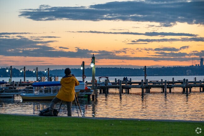 Capture the sunset at Marina Park Public Beach near Lakeview Kirkland.