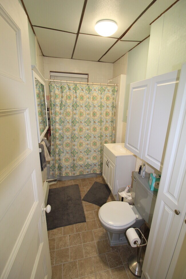 1809 Beacon St unit 2, Brookline, MA 02445 - photo 6