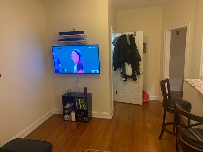 1867 Beacon St unit 5, Brookline, MA 02445 - photo 7