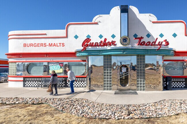 You will feel like you stepped back into the 70s when you dine at Gunther Toddy's in the Cimarron Hills neighborhood.