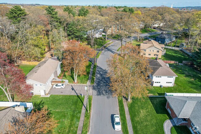 Piety Corner is a section of Waltham that is renowned for its landscape and lush greenery.