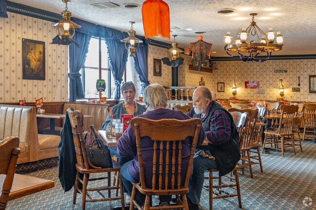 Tee Jaye's Country Place restaurant near Karns Park is a great place for lunch or breakfast.