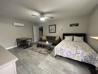 1238 S State Ave Unit 4, Indianapolis, IN 46203