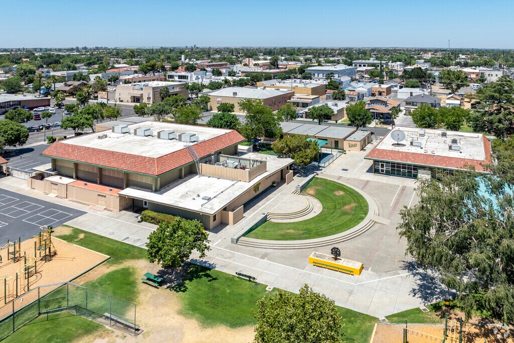 Welcome to Westside Union Elementary School in Los Banos.