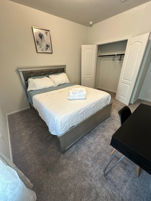 1 Bollardpoint Ln, Houston, TX 77053 - photo 2