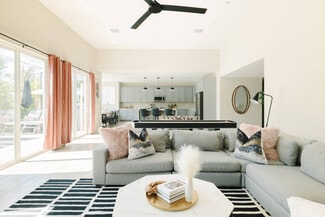 6911 E 6th St Unit ID1054284P, Scottsdale, AZ 85251