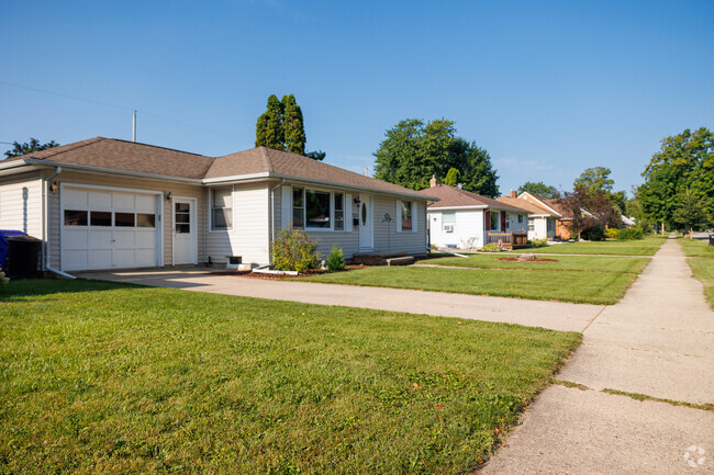 Ranch homes are abundant throughout the Huntley Houses neighborhood.