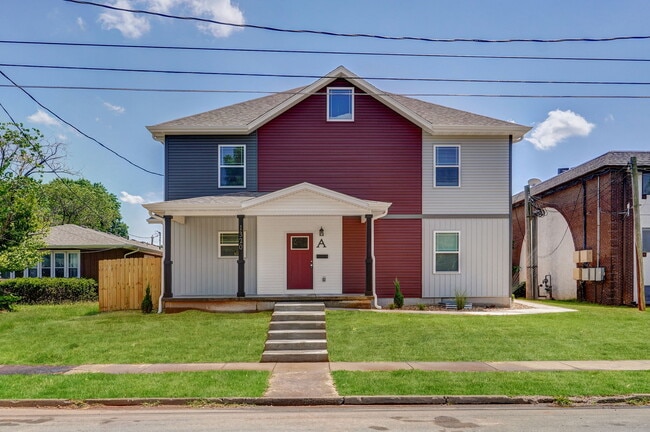 1320 E Elm St unit A, Springfield, MO 65802 - photo 2