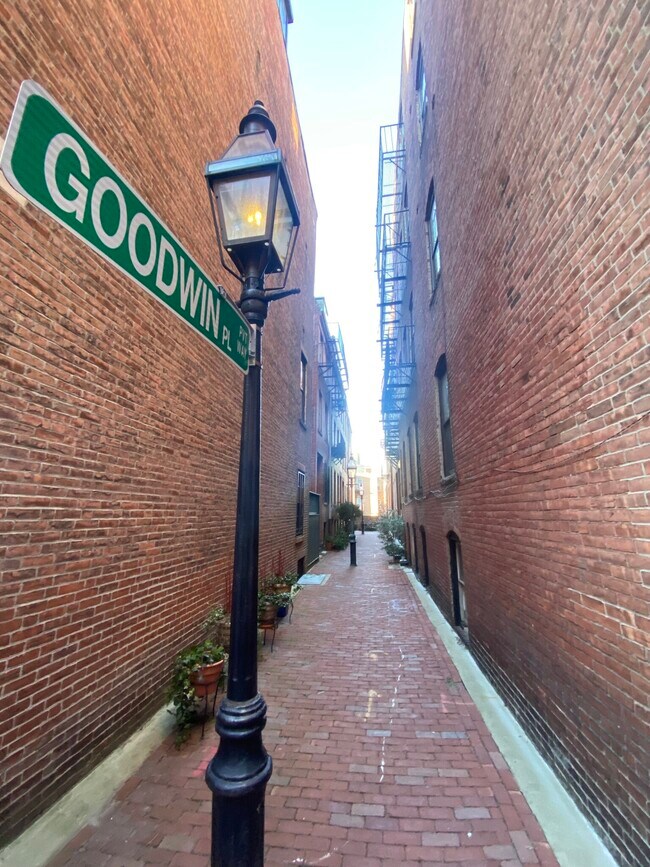 3 Goodwin Place Unit B, Boston, MA 02114