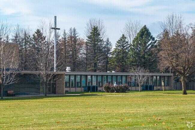 Aurora's St. Rita School provides opportunities for students to serve in community outreach.