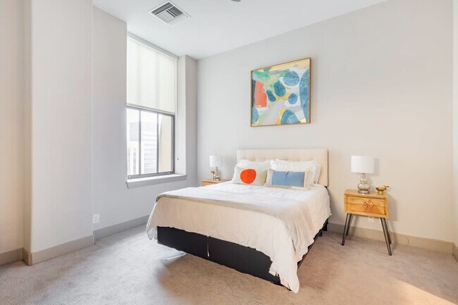 10 Light St unit FL19-ID1024652P, Baltimore, MD 21202 - photo 7