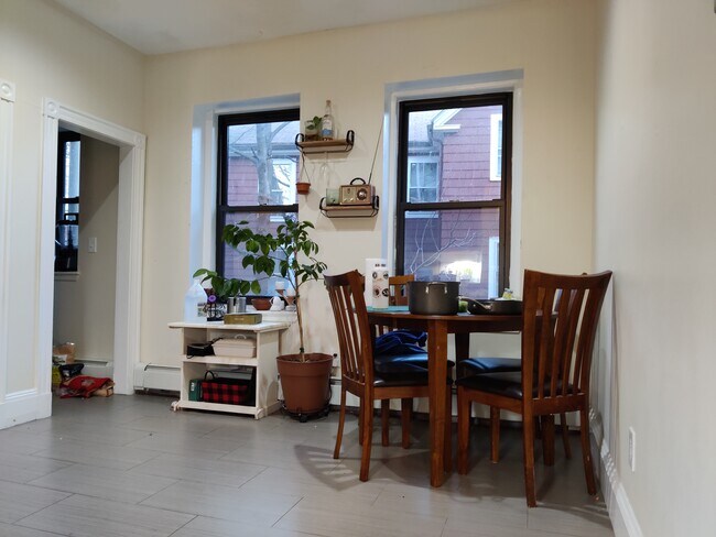 1426 Commonwealth Ave unit 1, Boston, MA 02135 - photo 3