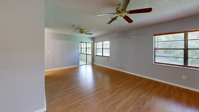 81 Westecunk Dr, Royal Palm Beach, FL 33411 - photo 2