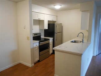 782 NW 103rd Terrace Unit 201, Pembroke Pines, FL 33026