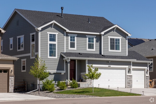 Large two-story homes in Copperleaf have outstanding curb appeal.