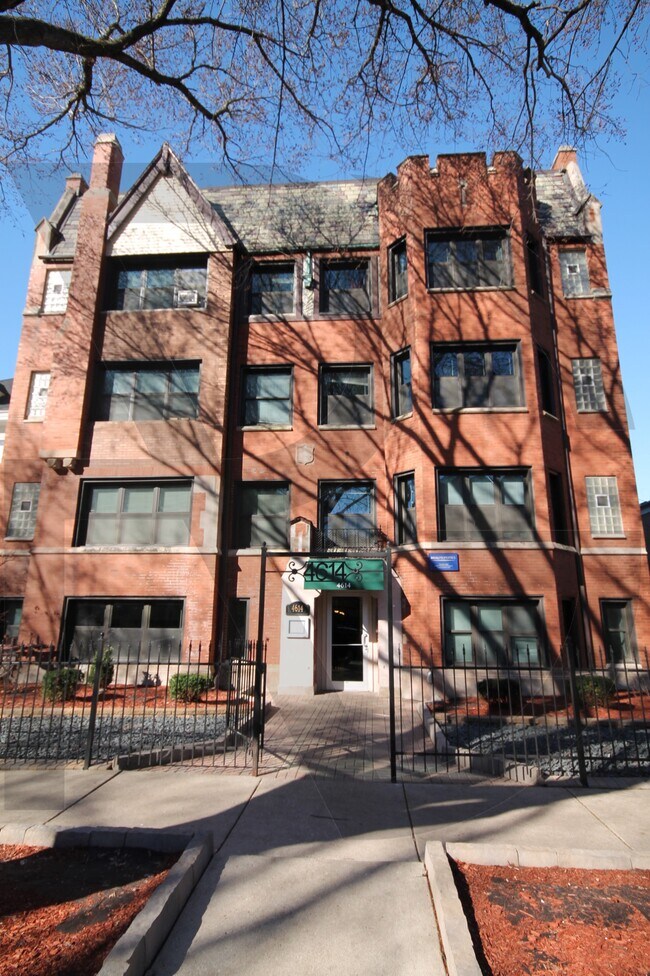 4616 N Paulina St unit 4614-407, Chicago, IL 60640 - photo 2