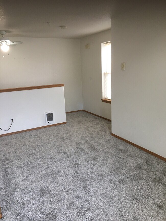 6205 SE 92nd Ave unit A, Portland, OR 97266 - photo 6