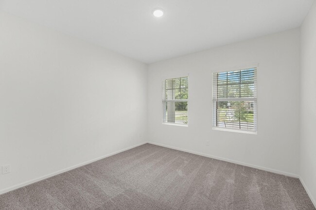 604 Berkeley Glen Rd unit 36501289, Zebulon, NC 27597 - photo 5