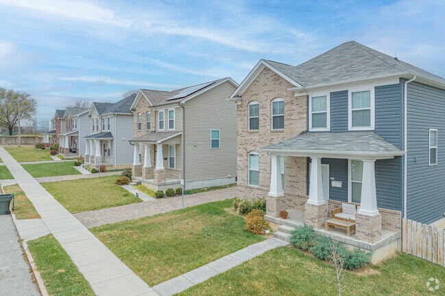 Midtown St. Louis features many updated new traditional homes.