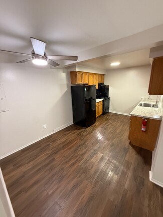 159-209 S Grove St, Ypsilanti, MI 48198