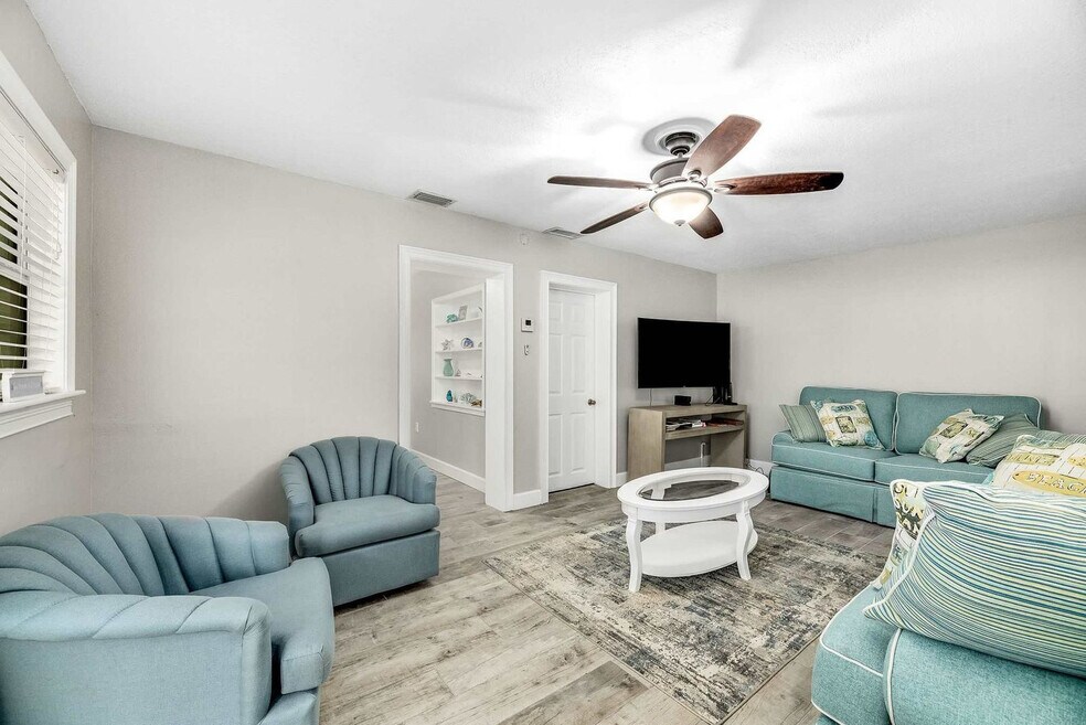 1800 Stockton St unit ID1254594P, Melbourne, FL 32901 - photo 1