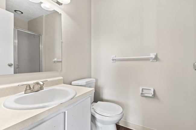 1BR Bathroom
