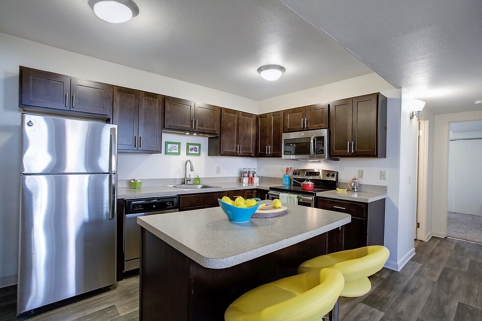 The Landing, Kalamazoo, MI 49006 - photo 1