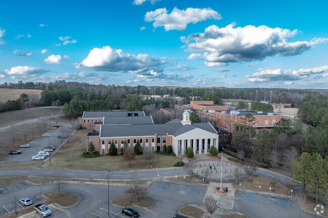 Corner High School encourages students to do their best.