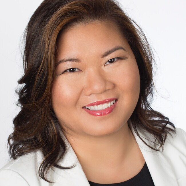 Huyen Chen