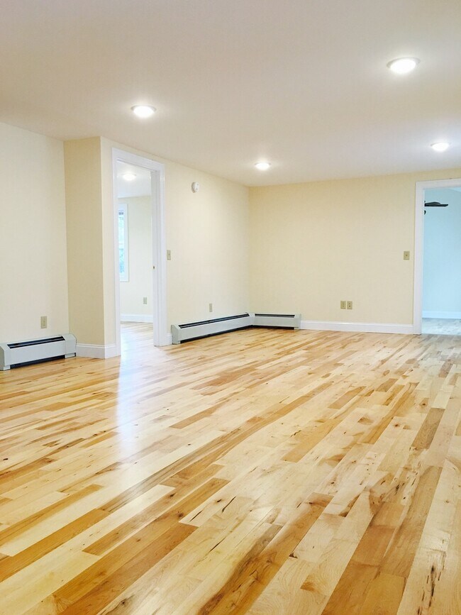 158 North St unit B, Burlington, VT 05401 - photo 6