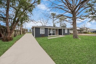 306 Allendale Rd, Pasadena, TX 77502