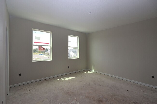 1339 Mount Royal Dr, Saint Cloud, FL 34771 - photo 5