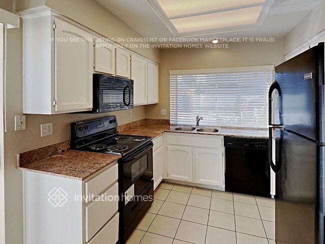 1102 E Annette Dr, Phoenix, AZ 85022 - photo 6