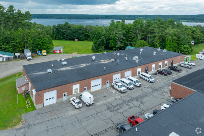 Students and parents can easily access the Tri-County Tech Center with nearby parking.