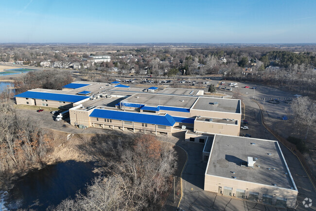 Sartell Middle School ranks the best public middle school in Stearns County.