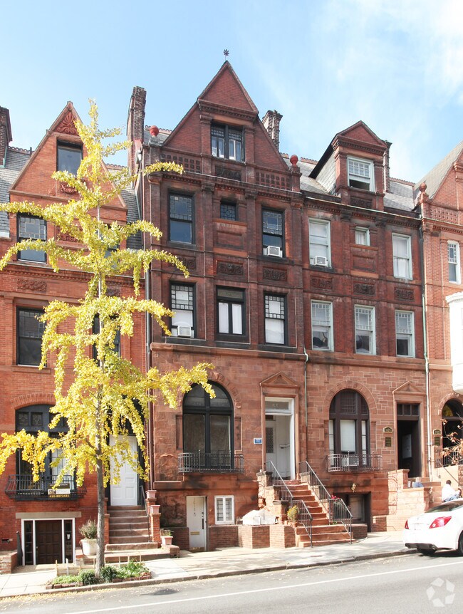 1018 N Calvert St, Baltimore, MD 21202