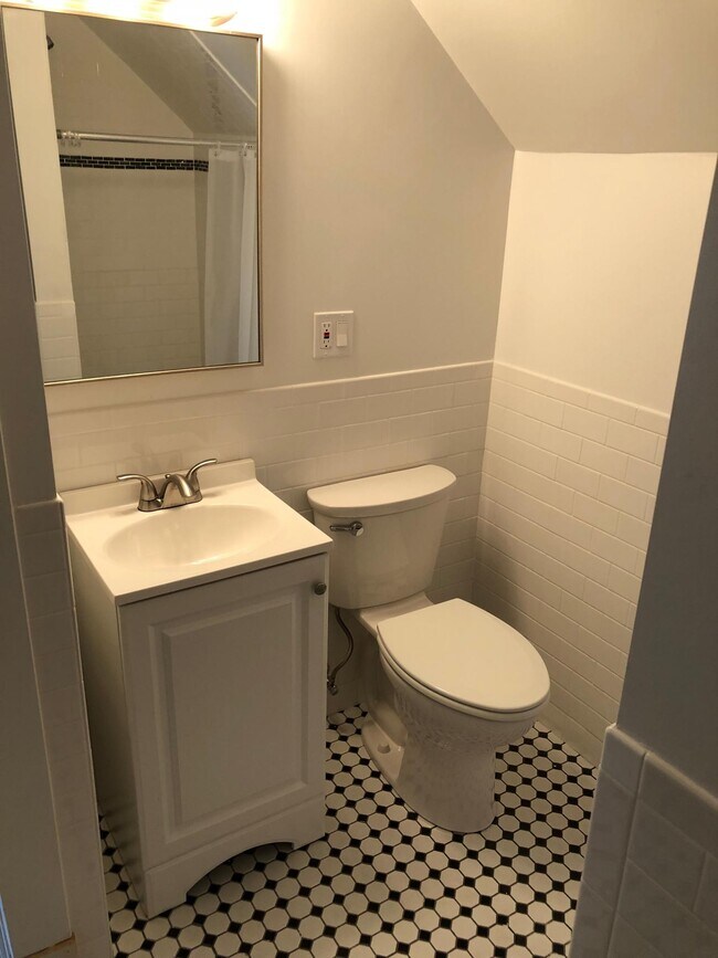 19 Banks St unit 1, Waltham, MA 02451 - photo 7