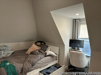 14 Sumner St Unit 3, Boston, MA 02125