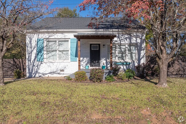 Recently renovated homes are starting to pop up all throughout Newtown.