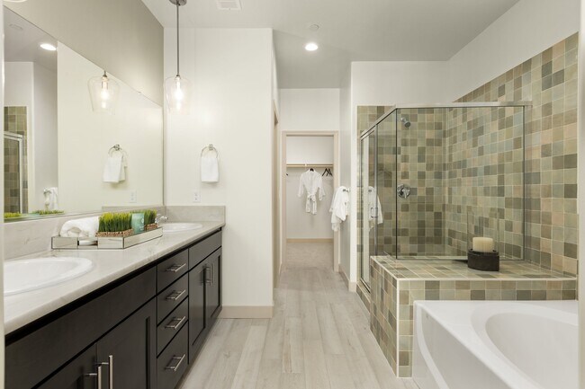 5003 W Sunnyview Ave, Visalia, CA 93291 - photo 4