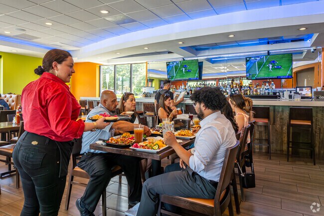 Morazan has food for anyone who loves a great meal in Eastland-Wilora Lake.